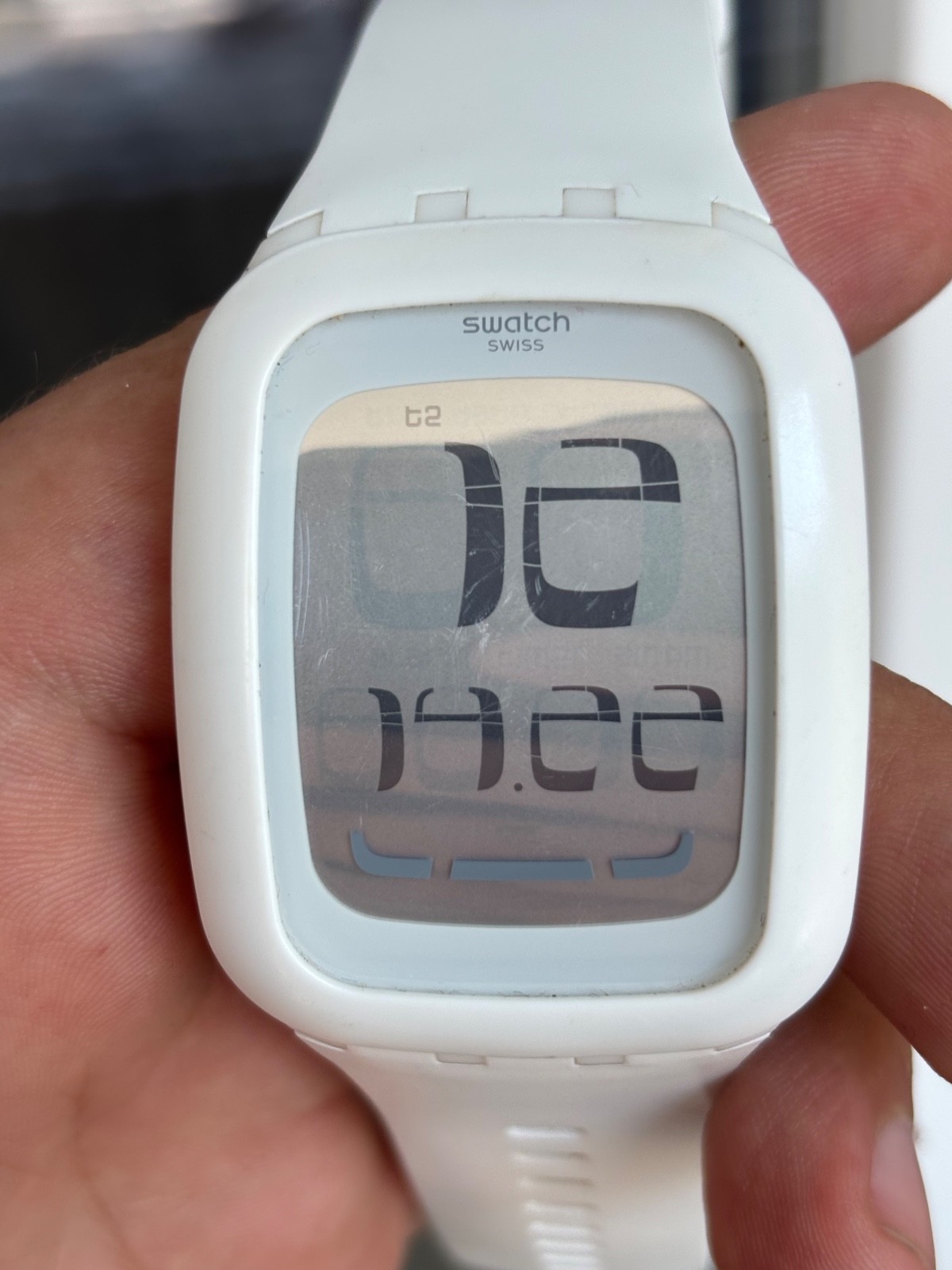 SWATCH Touch Range White Quartz 39mm Unisex