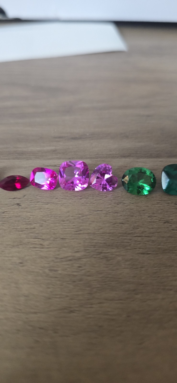 18pc Assorted Genuine Gemstones, Blood Rubys, Yellow Sapphire, Nank Emerald,Etc