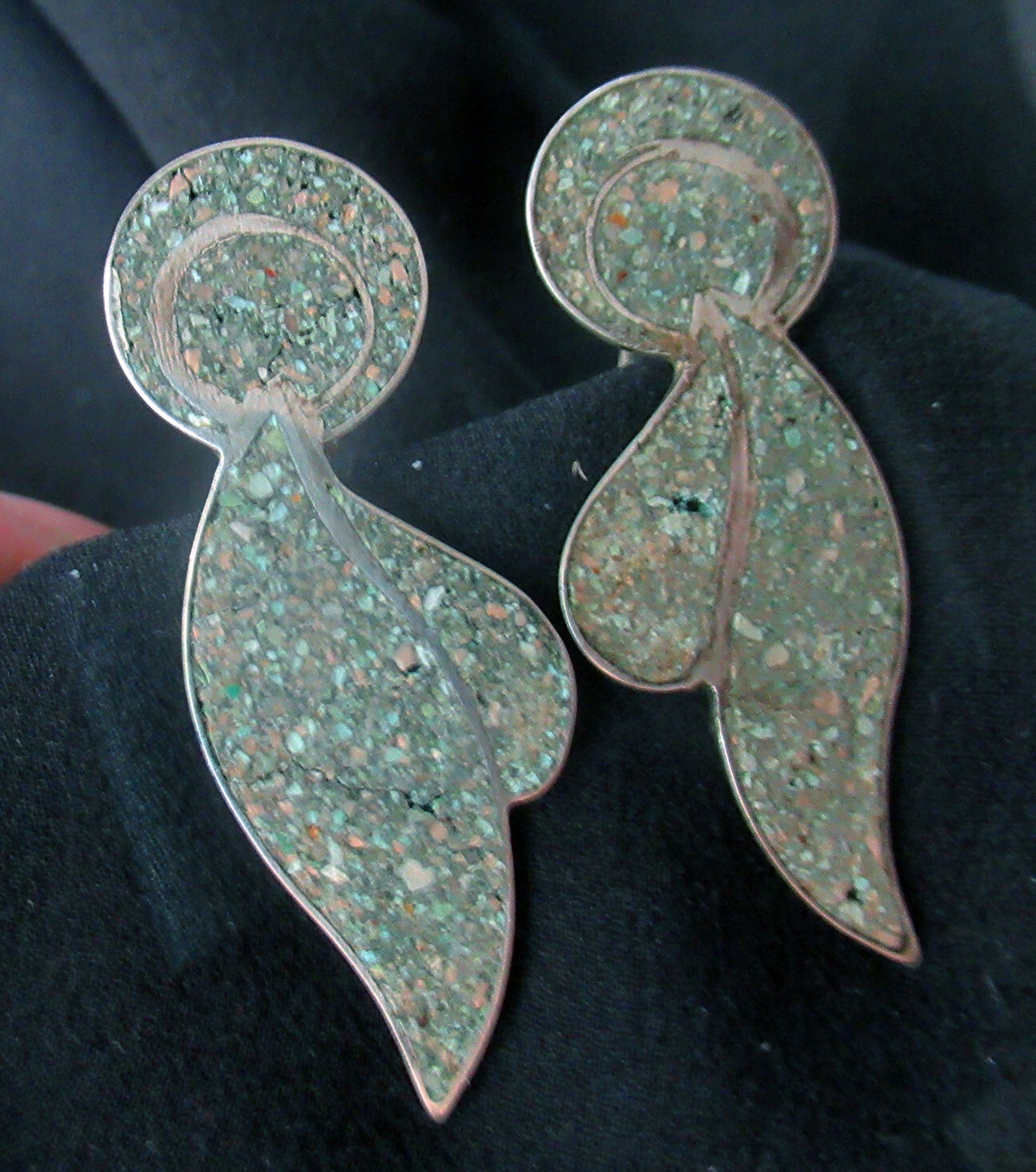 VINTAGE STERLING MEXICO SCREW BACK EARRINGS – 1.54 INCHES LONG