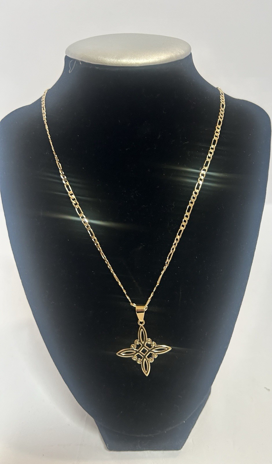 Gold Pleated 14k Chain Necklace 30in with Spiritual Pendant gold Pleated