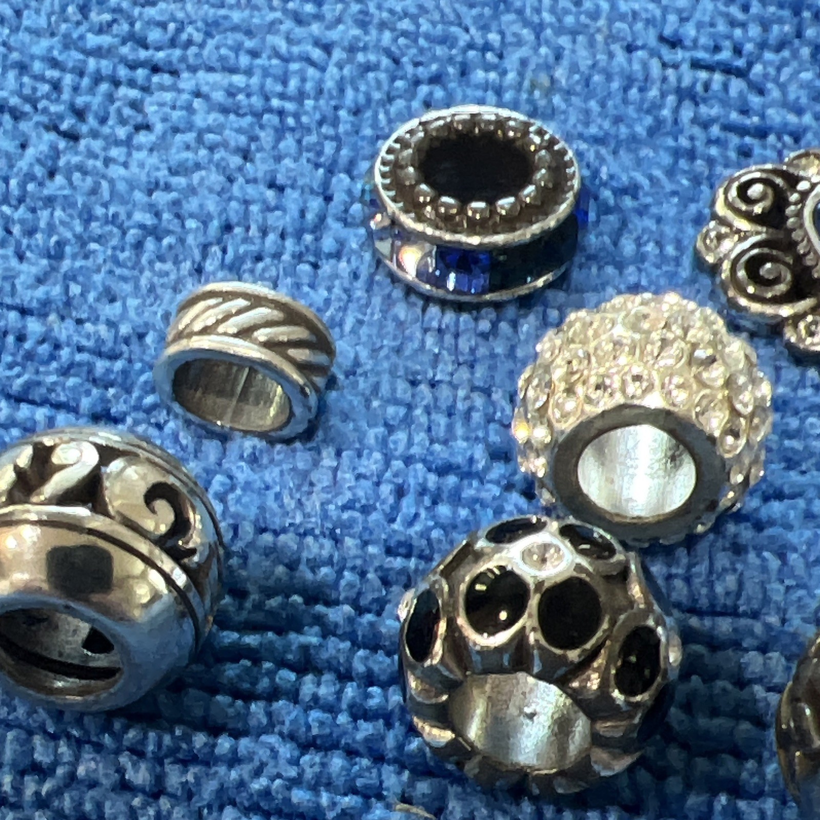 Brighton Charms 12 pieces. Excellent condition 1 mm beads