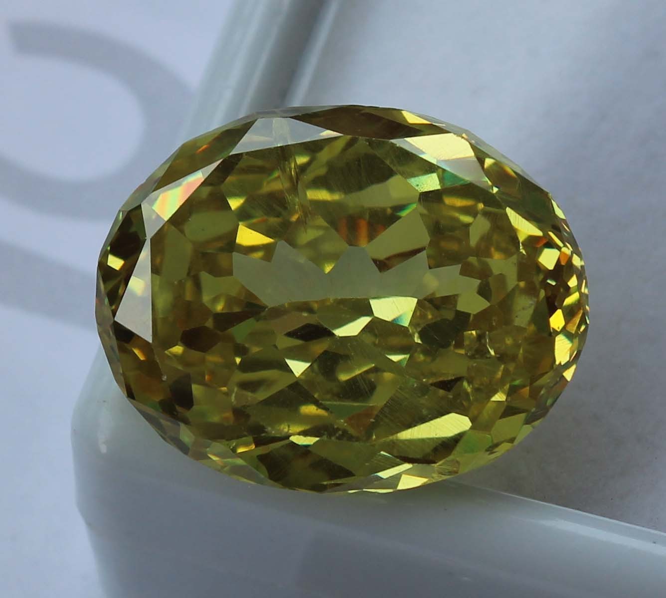 Natural 77.00 Ct Beautiful Oval Cut Yellow Zircon Cambodia Loose Gemstone