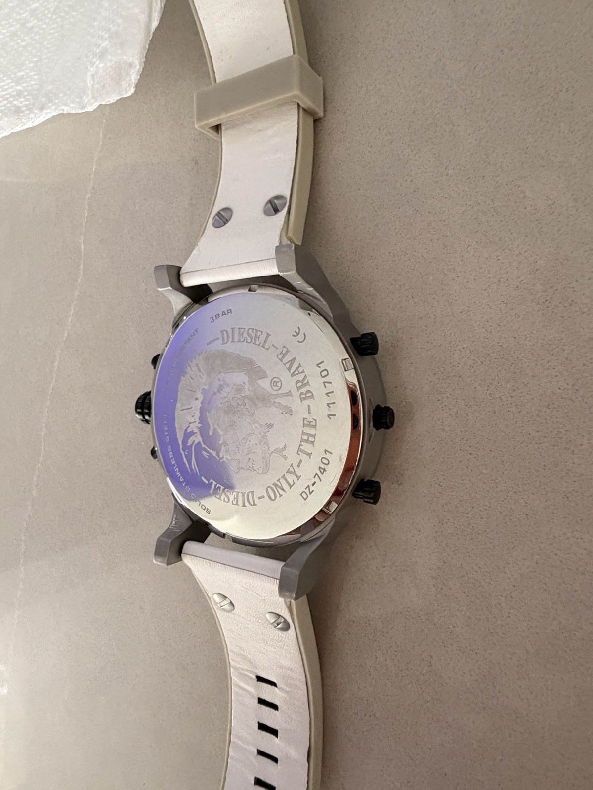 Diesel Men’s DZ7401 Chronograph Date Quartz White Rubber Strap 57mm w/ Box