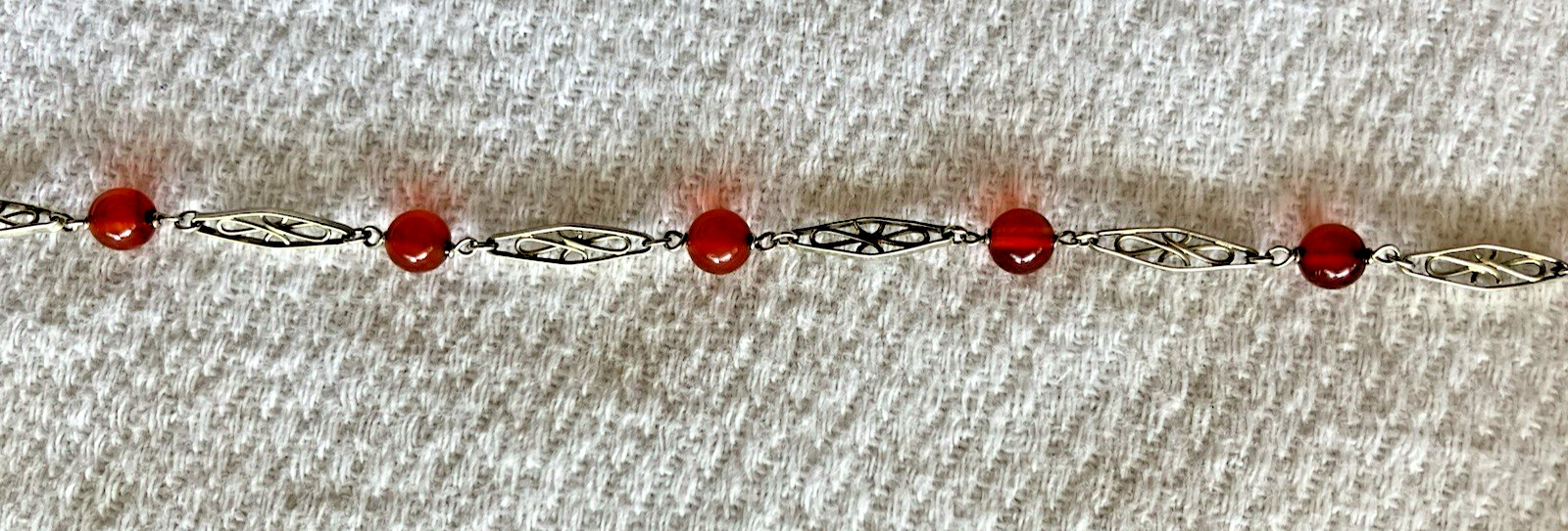 Dainty 10K White Gold Spessartine Garnet Bead Filigree Link Bracelet Vintage