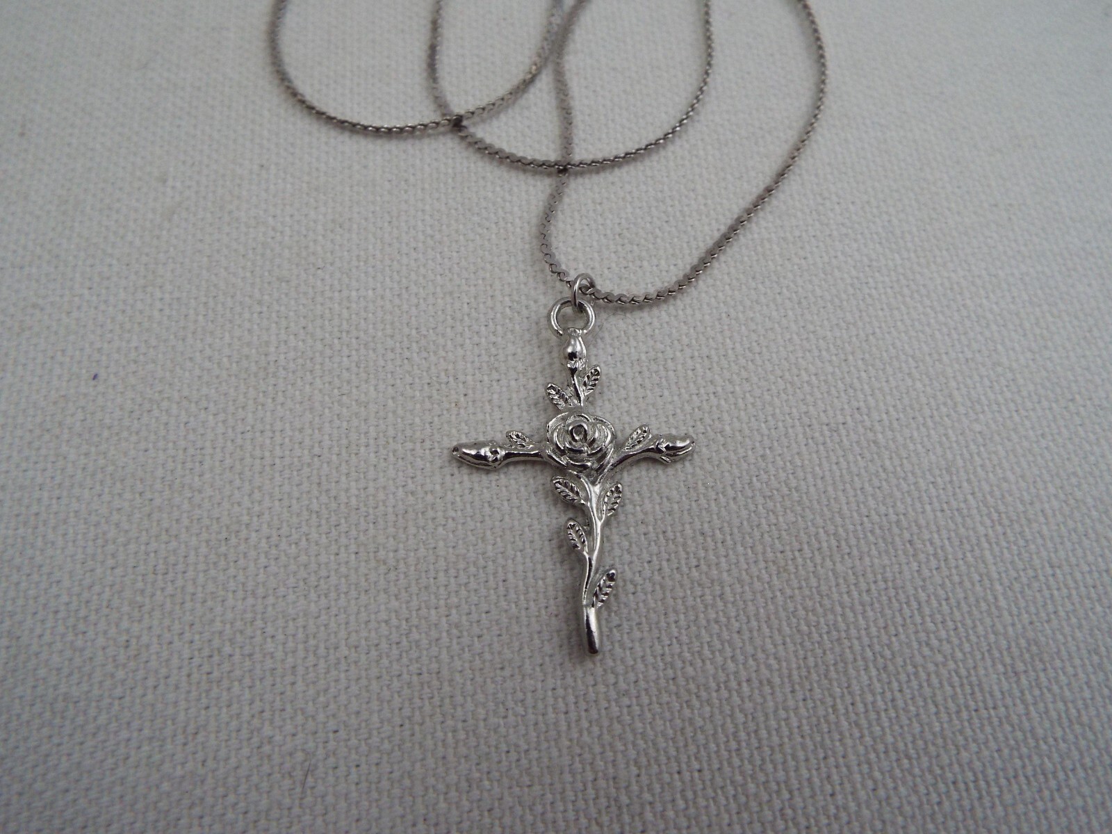 Silvertone Rose Cross Pendant Necklace (B43)