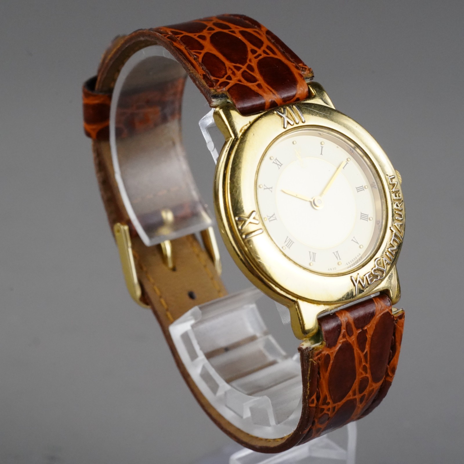 Yves Saint Laurent Vintage Men’s Watch 4620-E60957 Silver 31mm New Battery