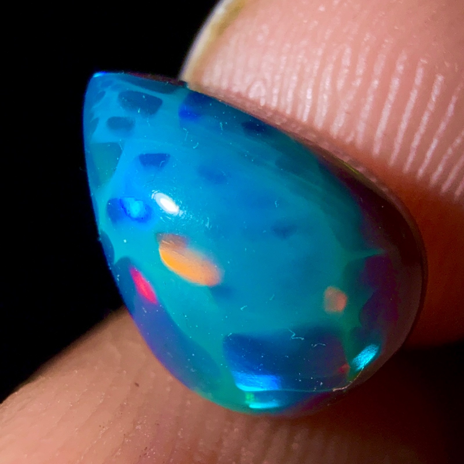 opal gemstone, Natural black fire opal, Ethiopian opal cabochon 1.85 Ct 10×7 mm