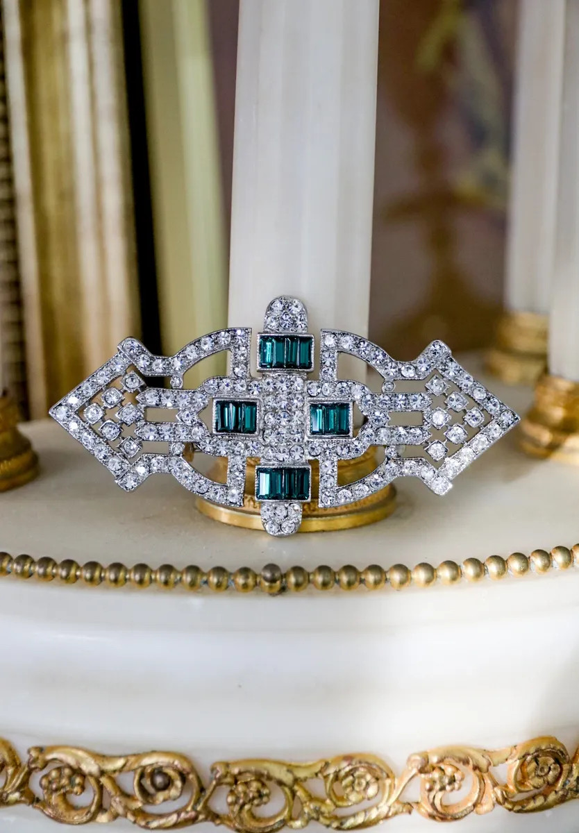 Kenneth Jane Lane Rhodium Plated Art Deco Emerald Crystal Pin