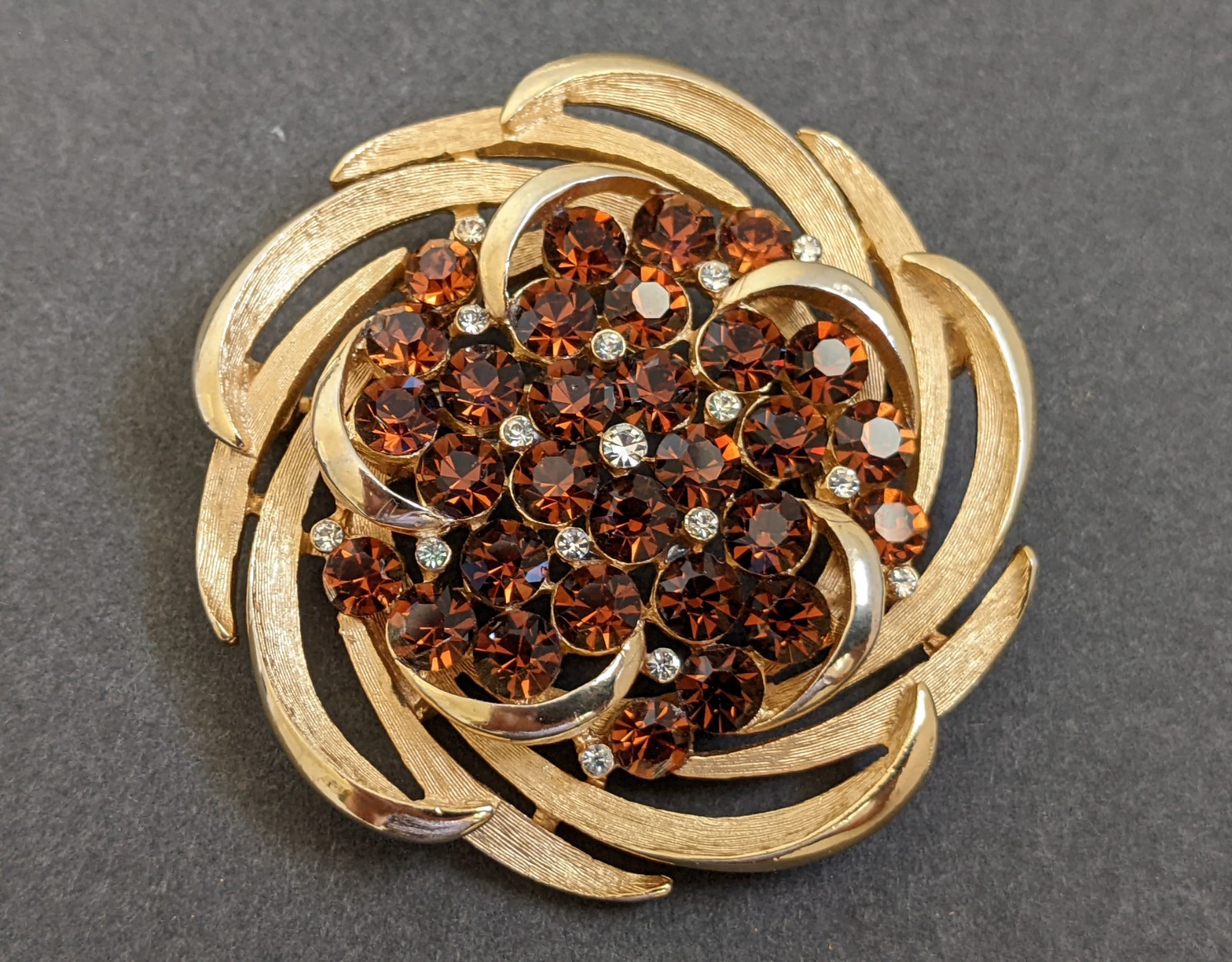 Vintage Crown Trifari Satin Gold Topaz Color Rhinestone Pinwheel Flower Pin