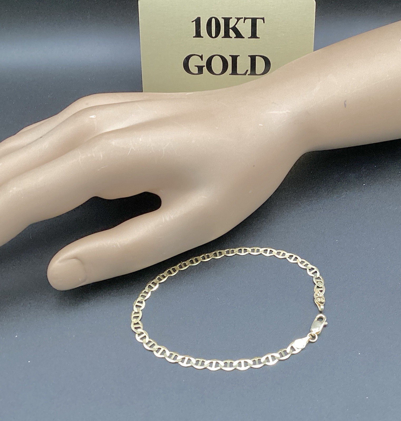 Real 10 KT Stamped Yellow Gold Mariner Link Chain Bracelet Unisex 8” L, 6mm W
