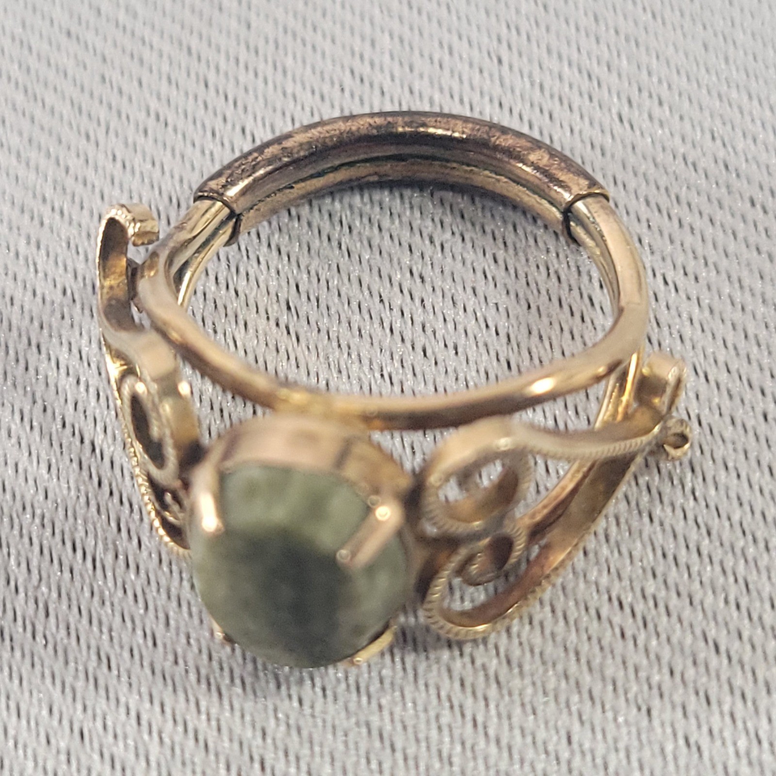 Burt Cassell Vintage Ring 12k Gold Filled Green Jade Filigree Scroll Size 6.25