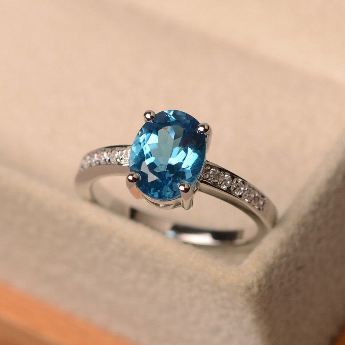 Blue Topaz Gemstone 925 Sterling Silver Women Cocktail Ring Duty Free