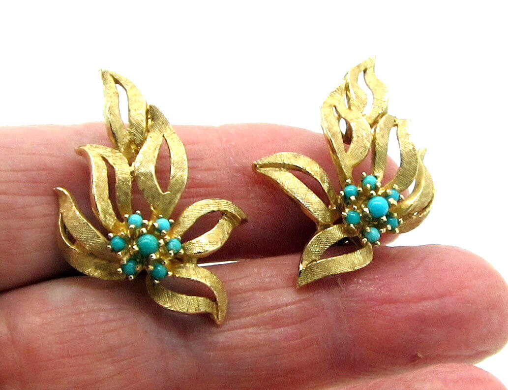 Estate Vintage 14k Yellow Gold Turquoise Leaf Flower 11.9 Gram Clip On Earrings