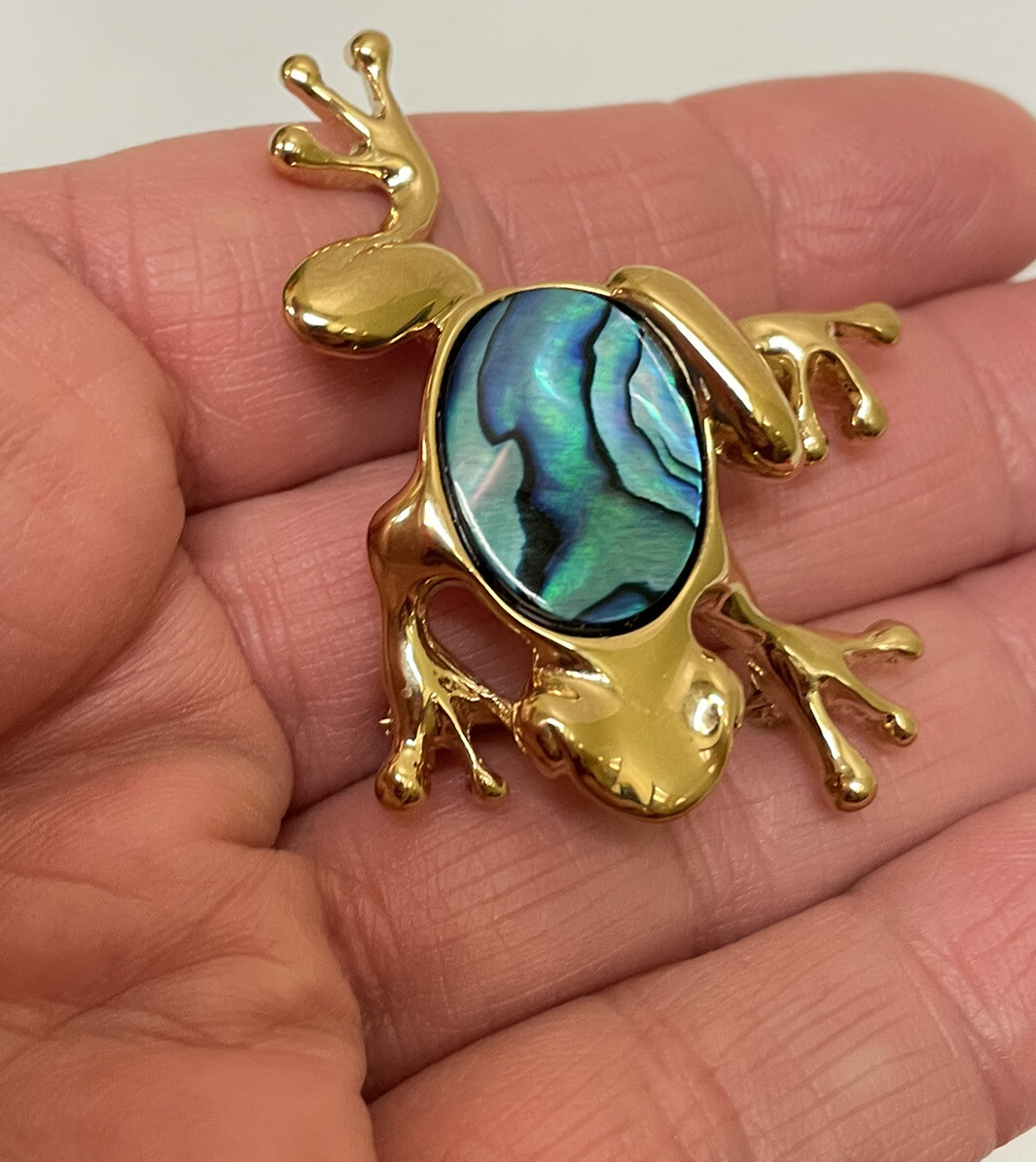 VINTAGE ARIKI PAUA SHELL 22KT GOLD PLATED Frog BROOCH Pin NEW ZEALAND ABALONE