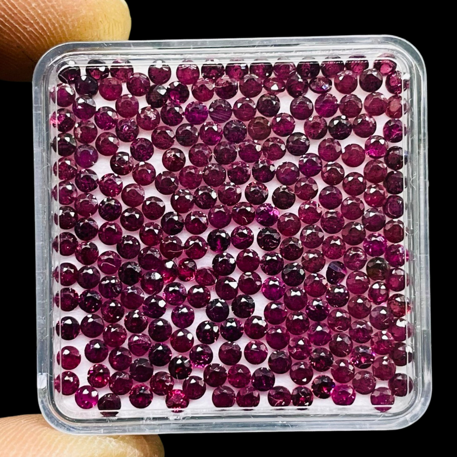 100 Pcs Natural Rhodolite Garnet 2.25mm Round Cut Loose Untreated Gemstones Lot