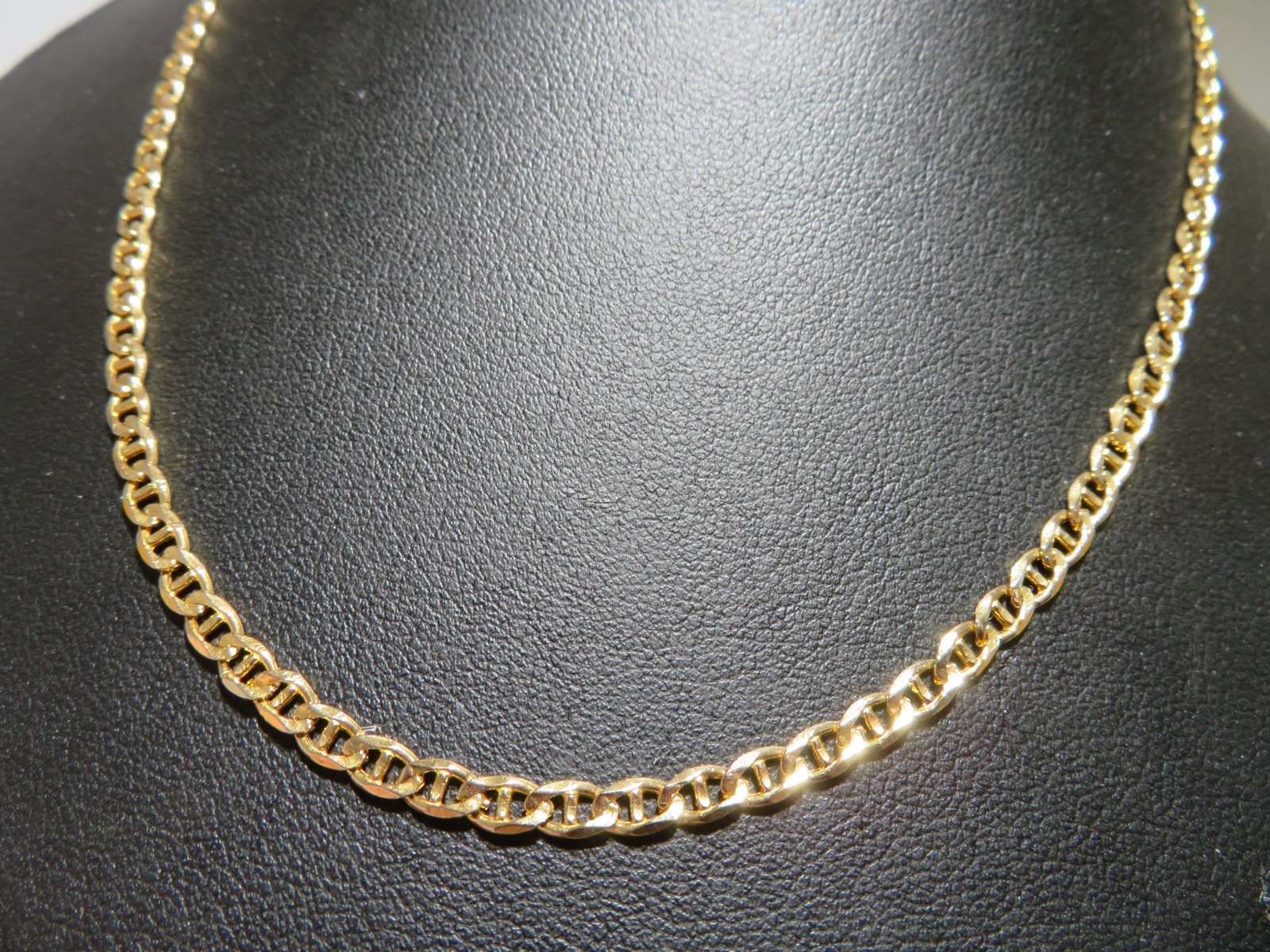 14K YG GUCCI LINK CHAIN 20″ LONG 3.54 MM WIDE 11.10 grams (AI-3012)