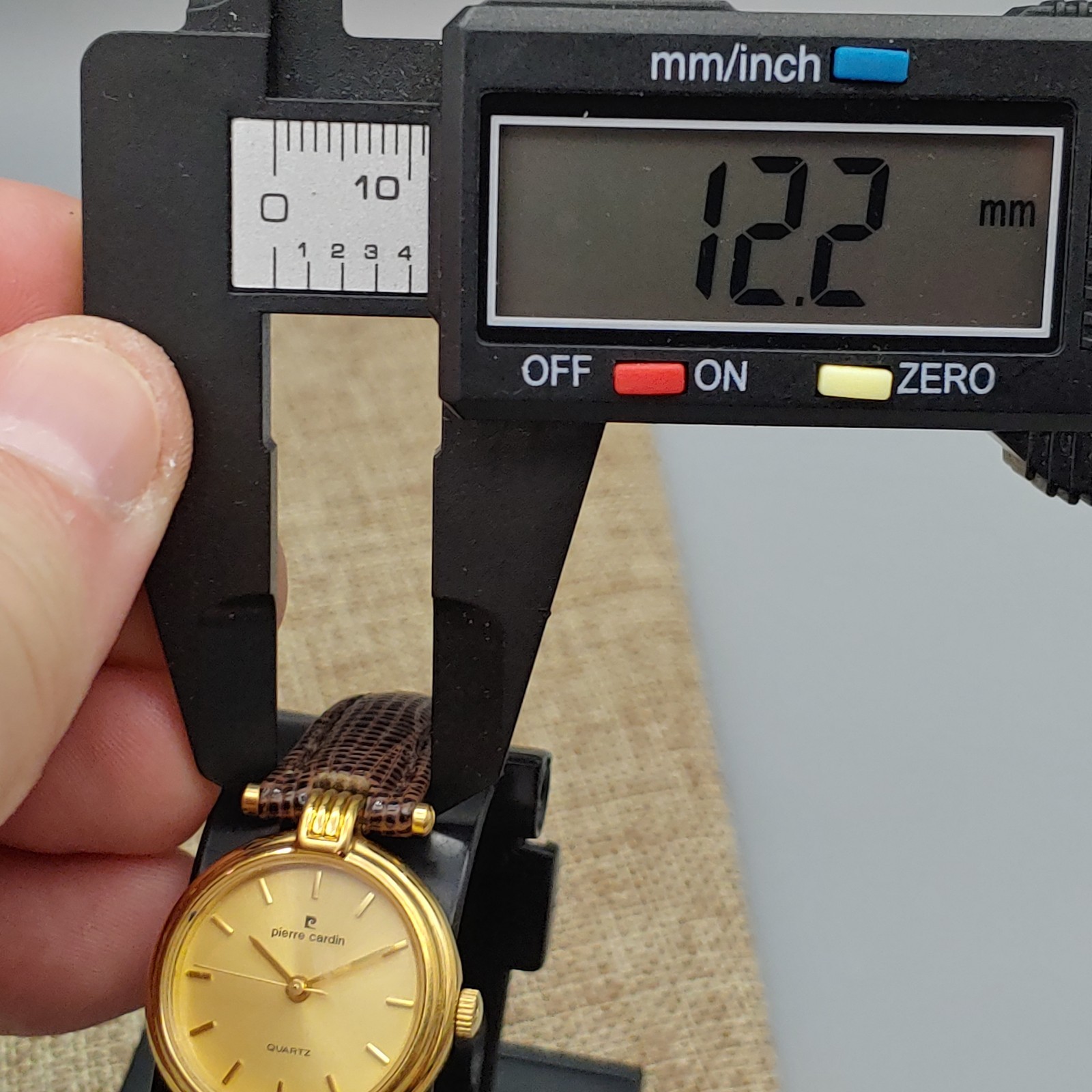 Pierre Cardin Women’s Watch 24mm Gold Tone Lizard Band 6.25″ Japan 3ATM Works