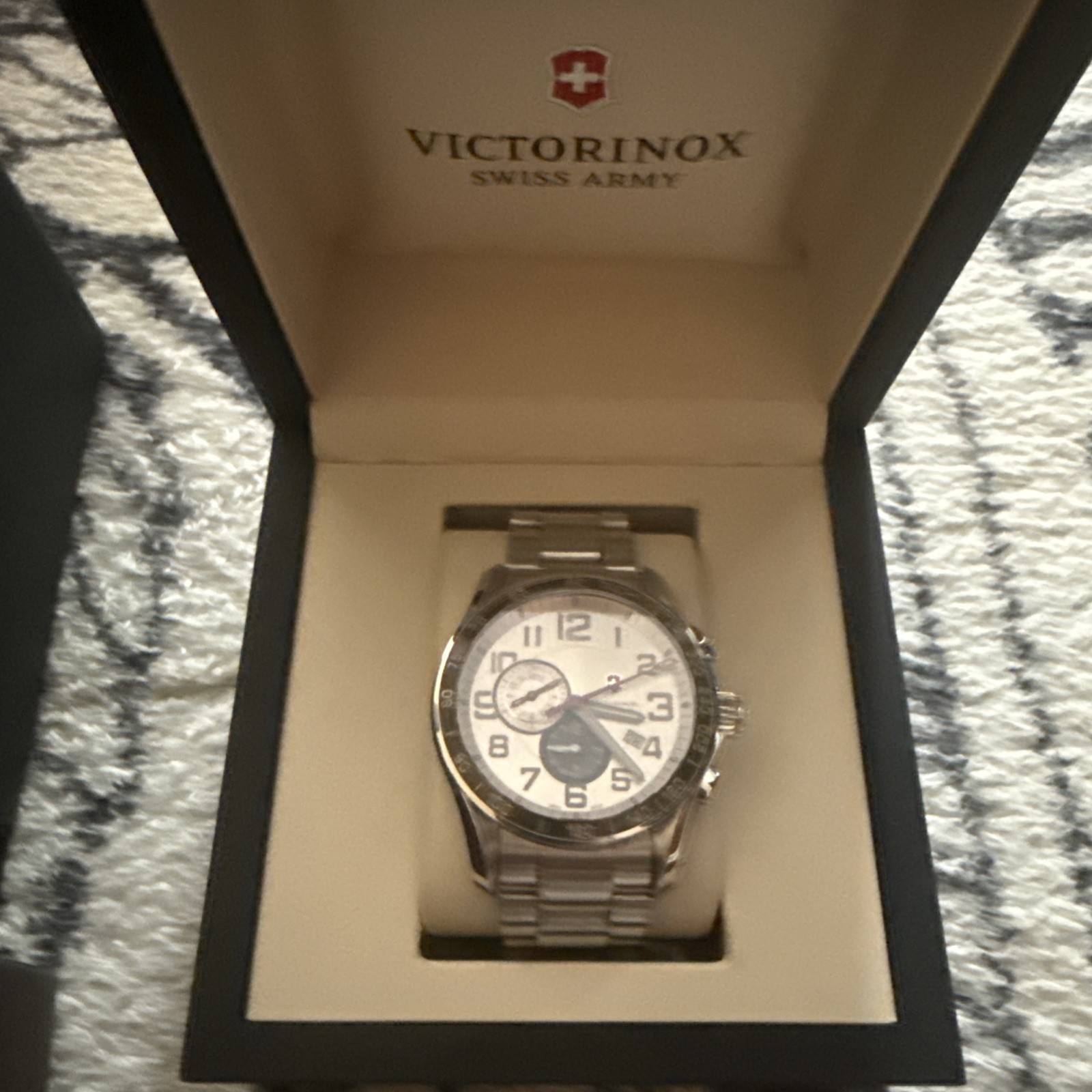 VICTORINOX SWISS ARMY CHRONO CLASSIC XLS ALARM 241282 CHRONOGRAPH WATCH FULL SET