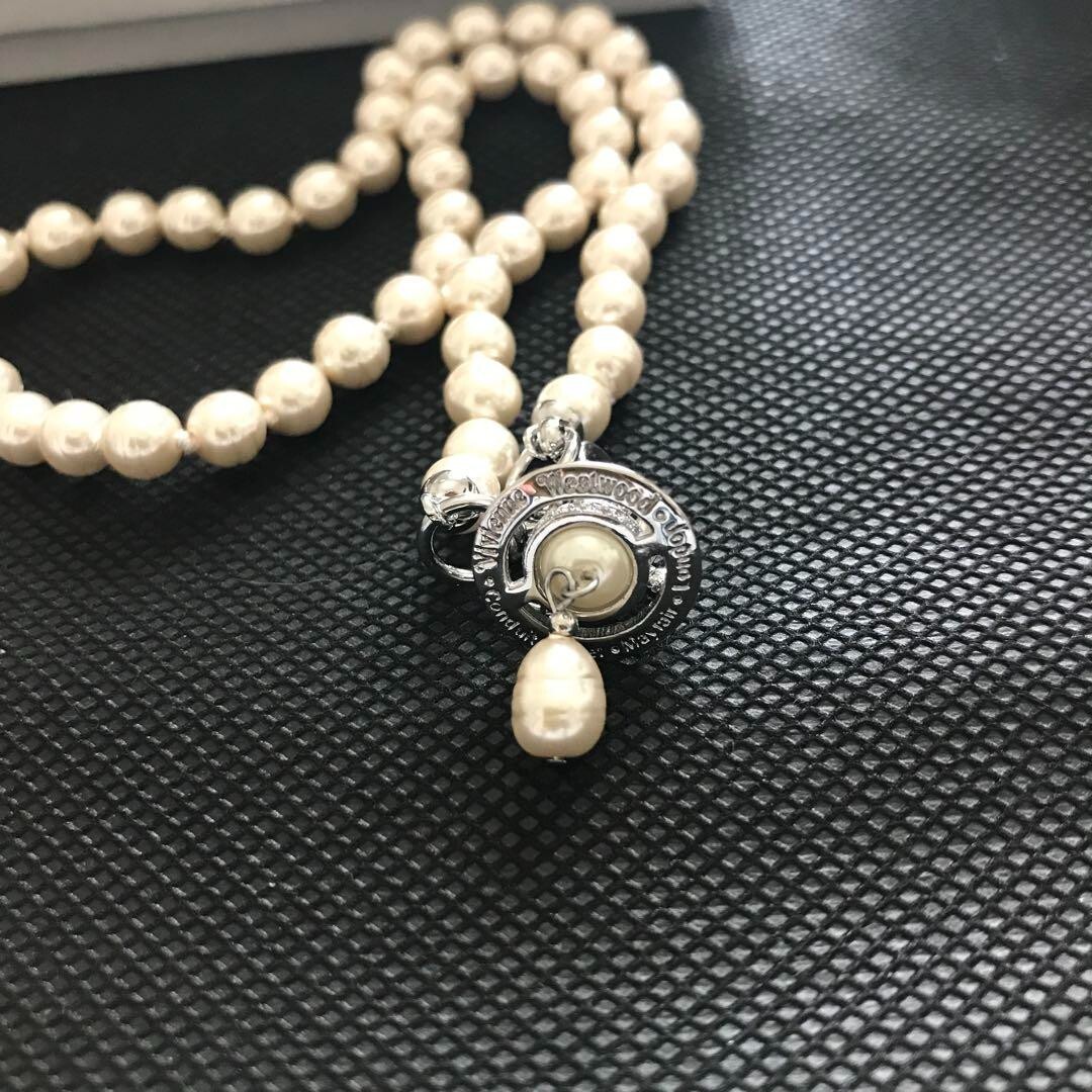 Vivienne Westwood ALEKSA Pearl ORB Necklace 38cm Silver with drawstring