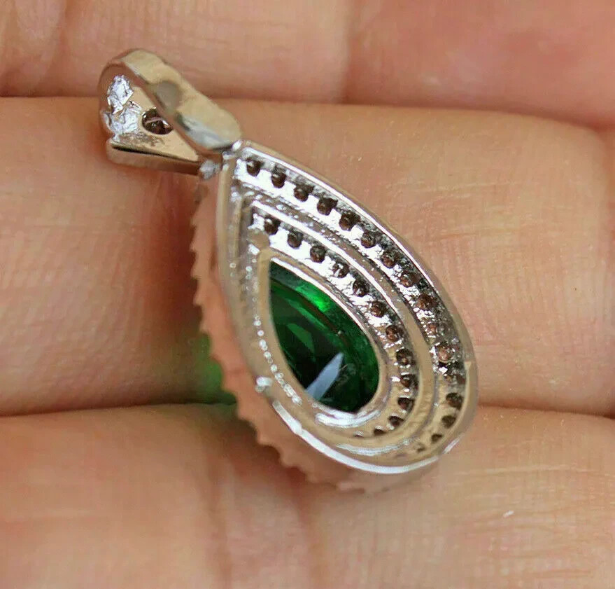 2.50Ct Pear Cut Green Emerald Teardrop Pendant Necklace 14K White Gold Finish