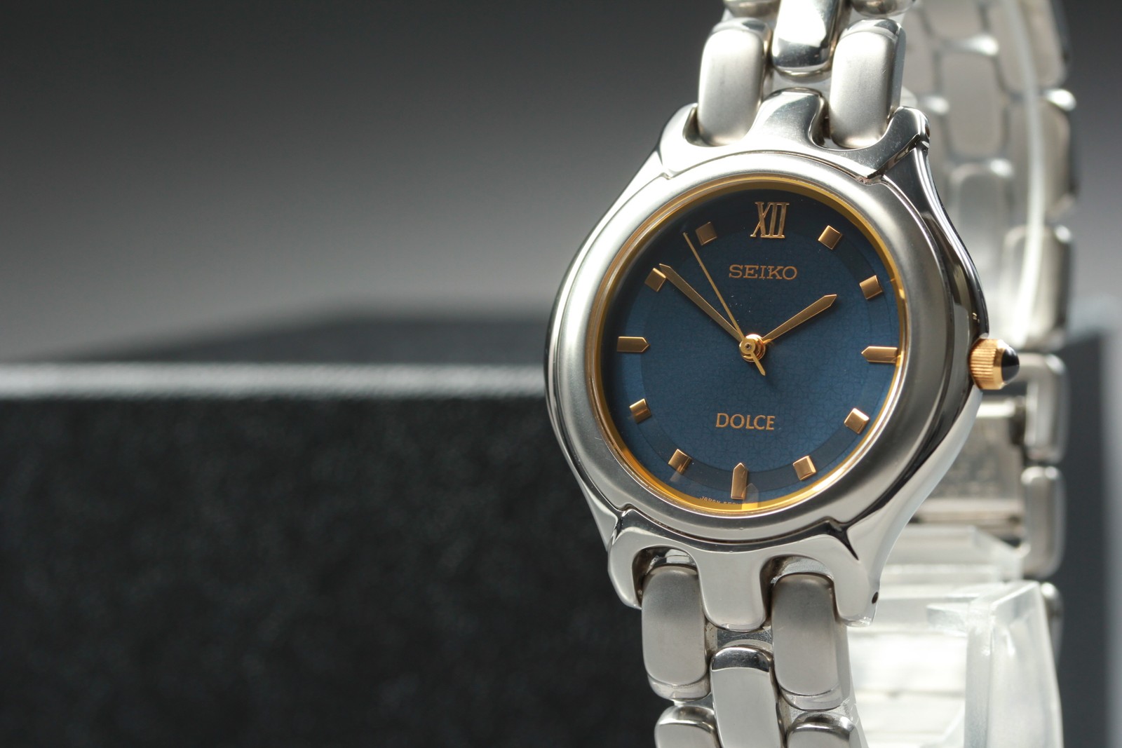 Vtg 1995 N MINT Seiko Dolce 5E31-6E90 Quartz Navy Blue HAQ Mens Watch JAPAN