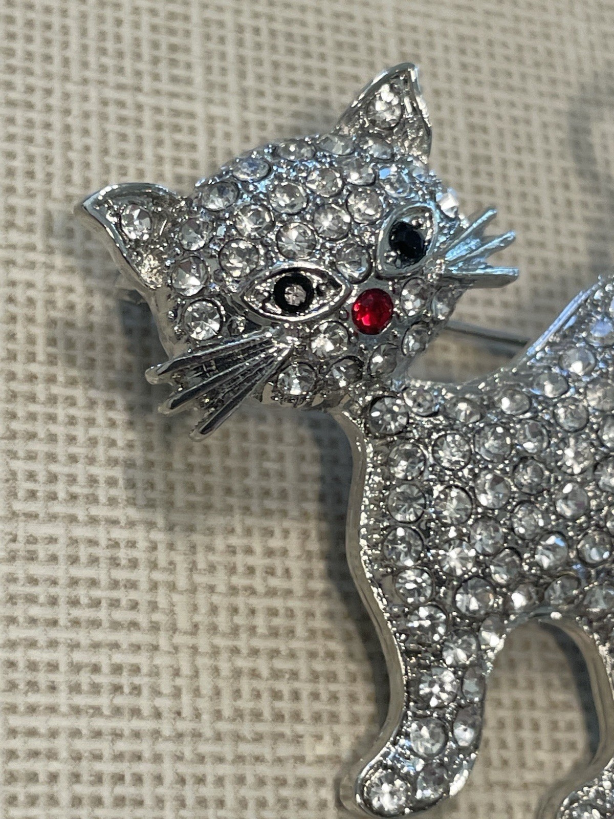 Vintage Silver Tone Clear Rhinestone Cat Brooch Red Nose Kitty Pin