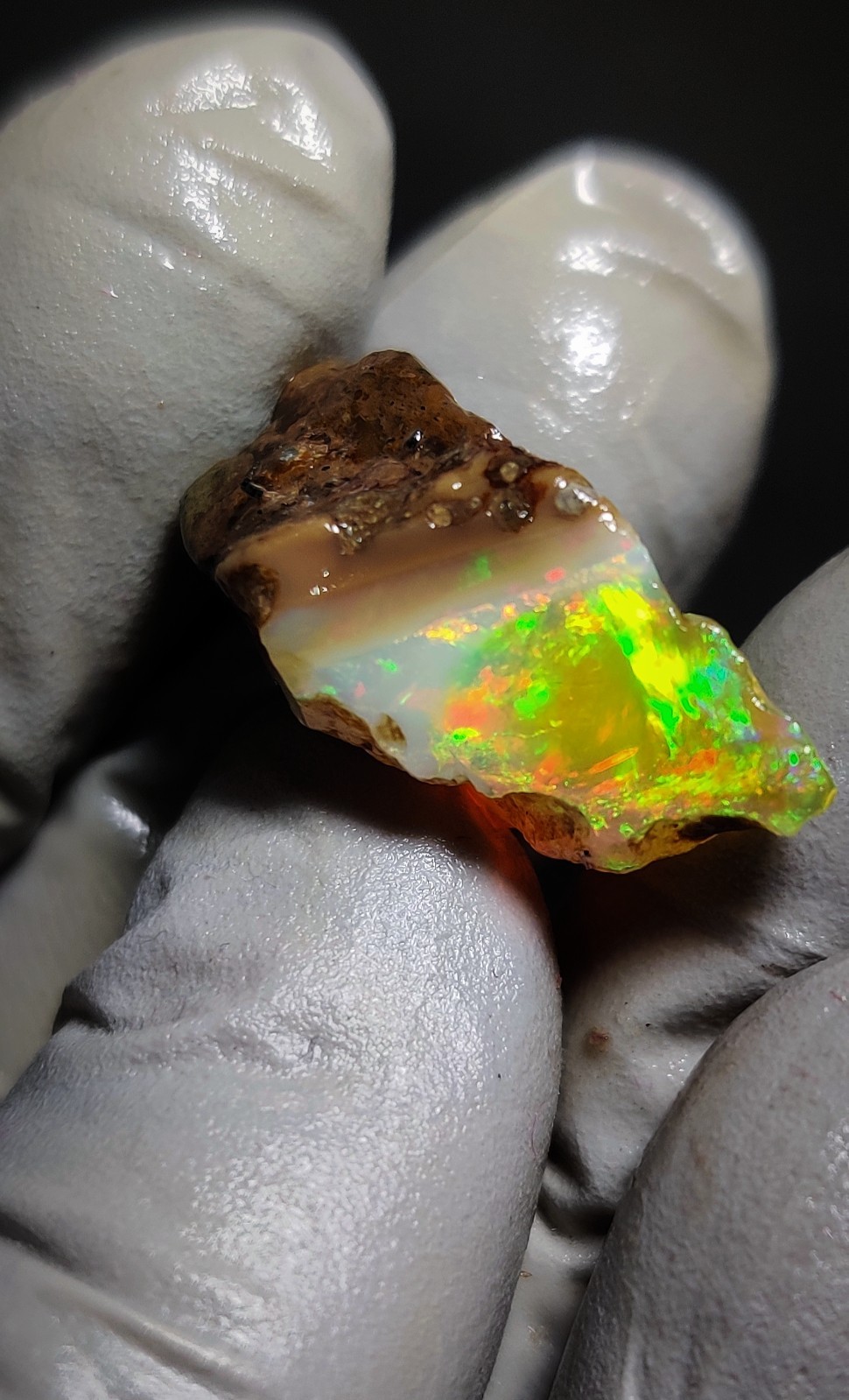14 Ct ethiopian oil opal rough natural Welo fire Play Of Color Loose Gemstone