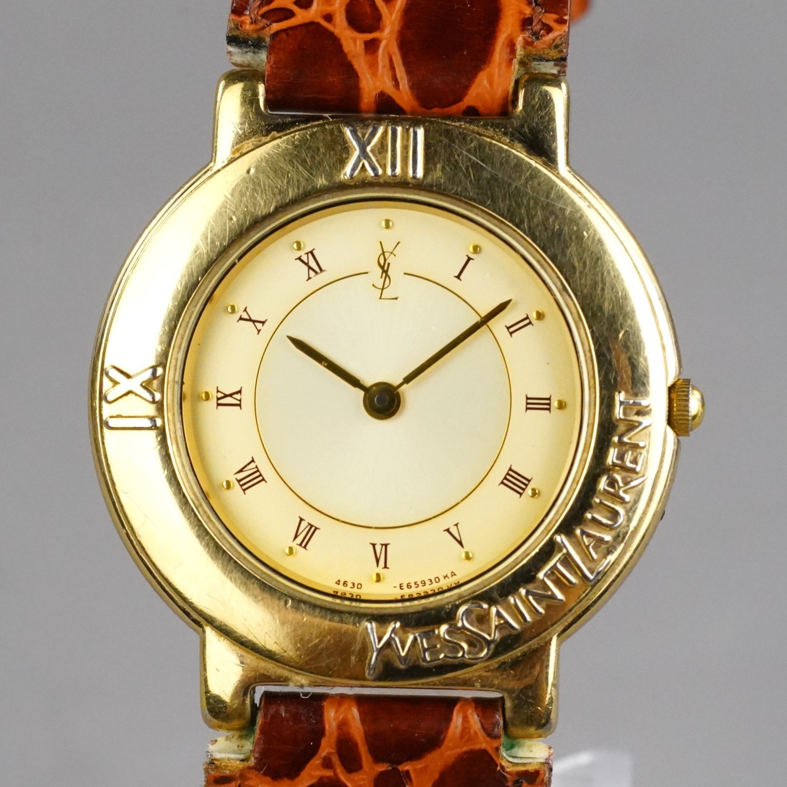 Yves Saint Laurent Vintage Men’s Watch 4620-E60957 Silver 31mm New Battery