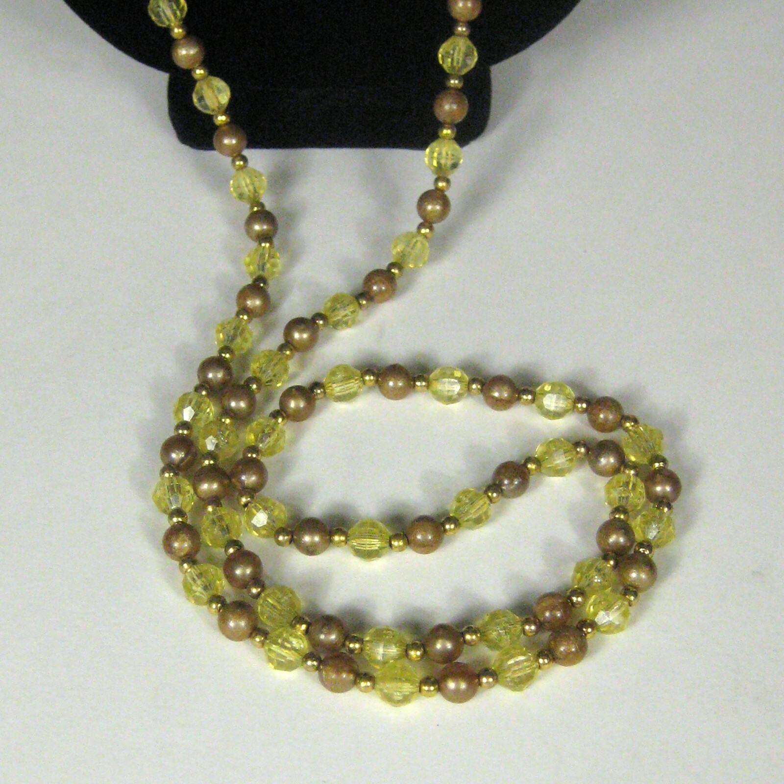 Necklace Women Goldtone 56 Inch VTG 70s 60s Estate Strand String Beaded Yellow