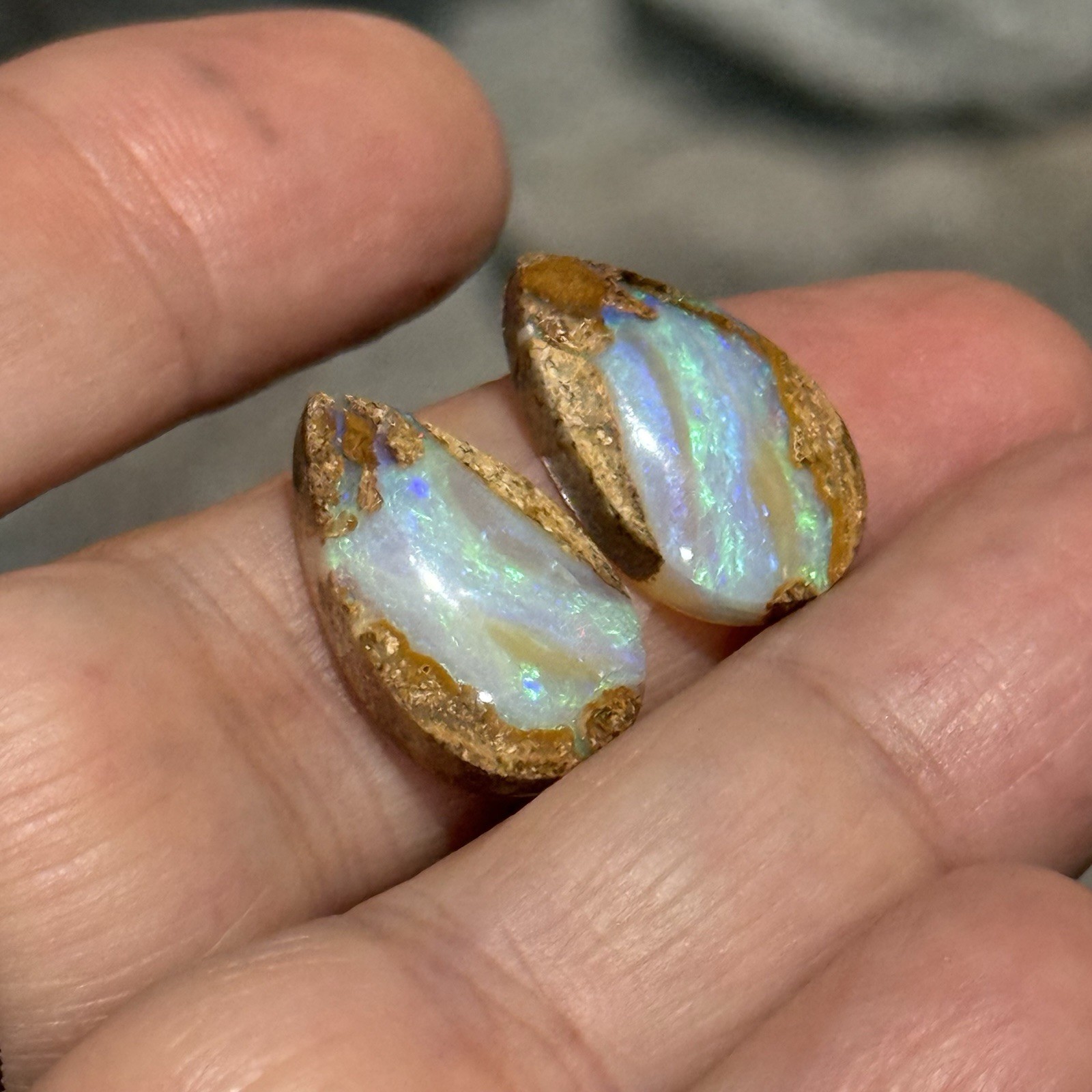 12.2ct 18×10.6×5.3mm Rare Pair Crystal Pipe Australian Boulder Opal Cabochon Gem