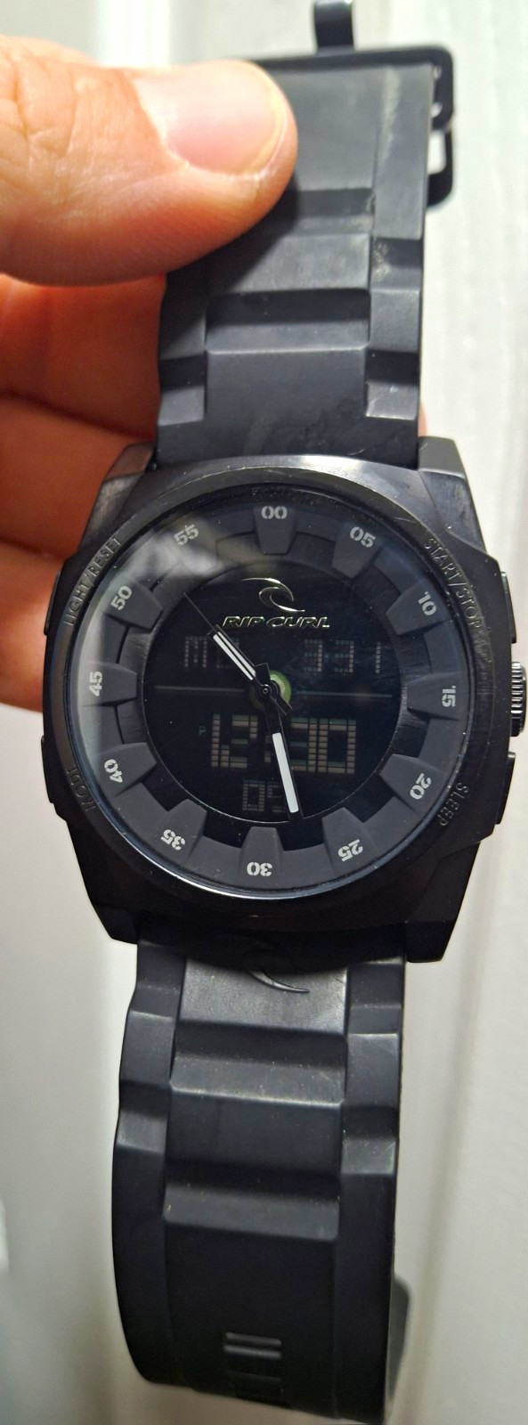 RIP CURL Core Surf Watch Analog/Digital Quartz Black Silicone Strap 100m