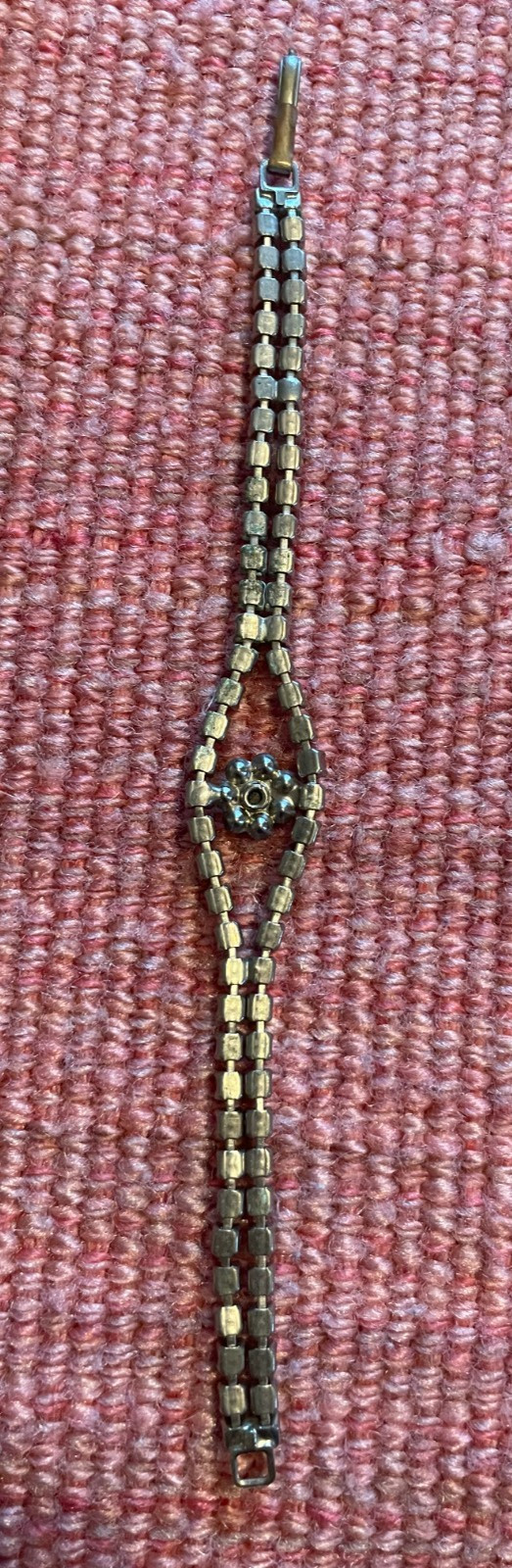 vintage Rhinestone Bracelet From The Mid 20Th Century, Silvertone, Center flower