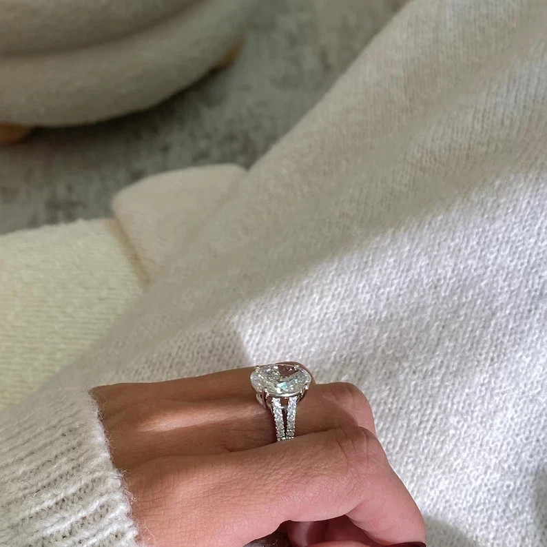 Wedding Oval Cut Diamond Ring IGI Lab Grown VVS 4.4 Carat 14k White Gold E F CVD