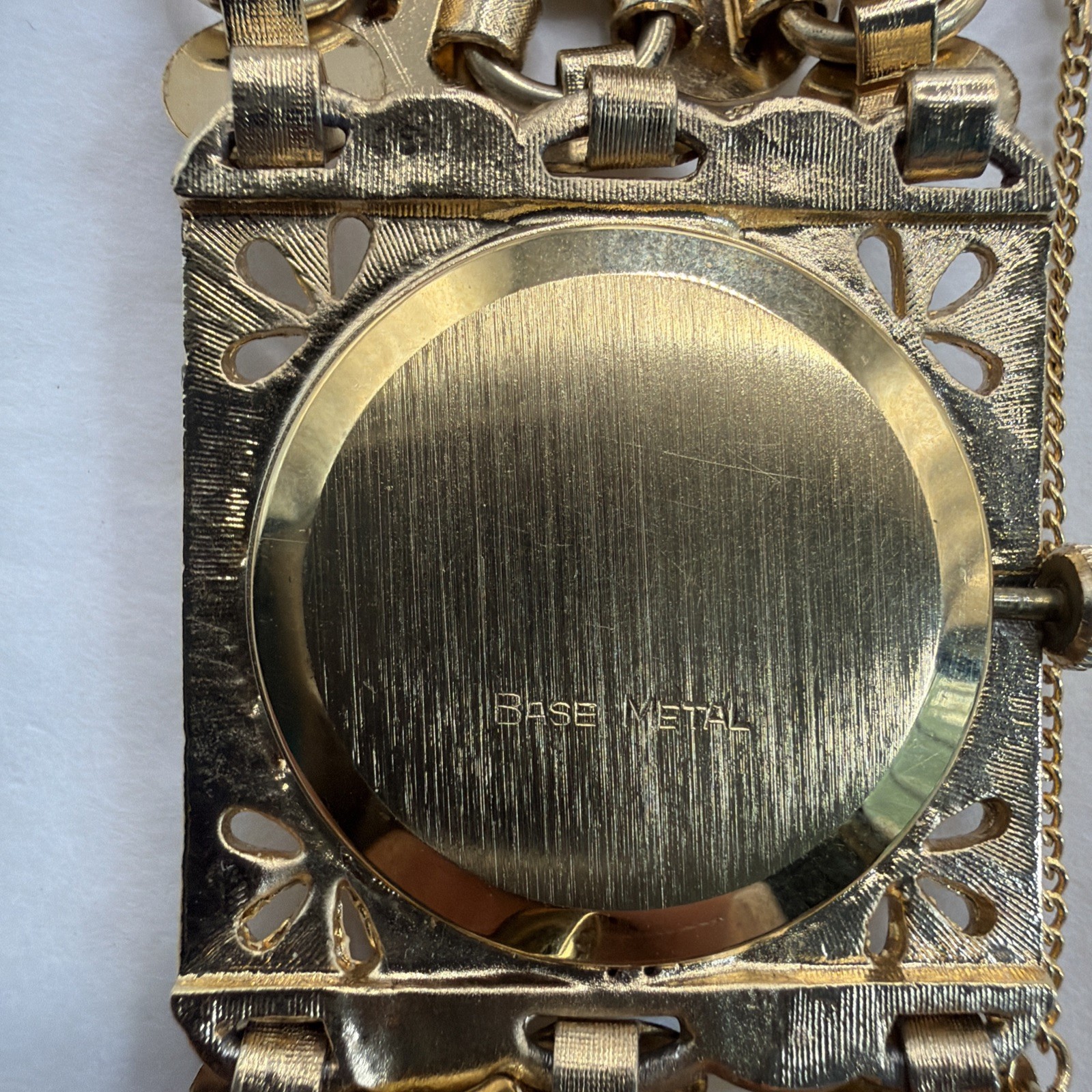 Vintage Women’s VENDOME Gold Tone 17 Jewel Mechanical Bracelet Watch, With Box