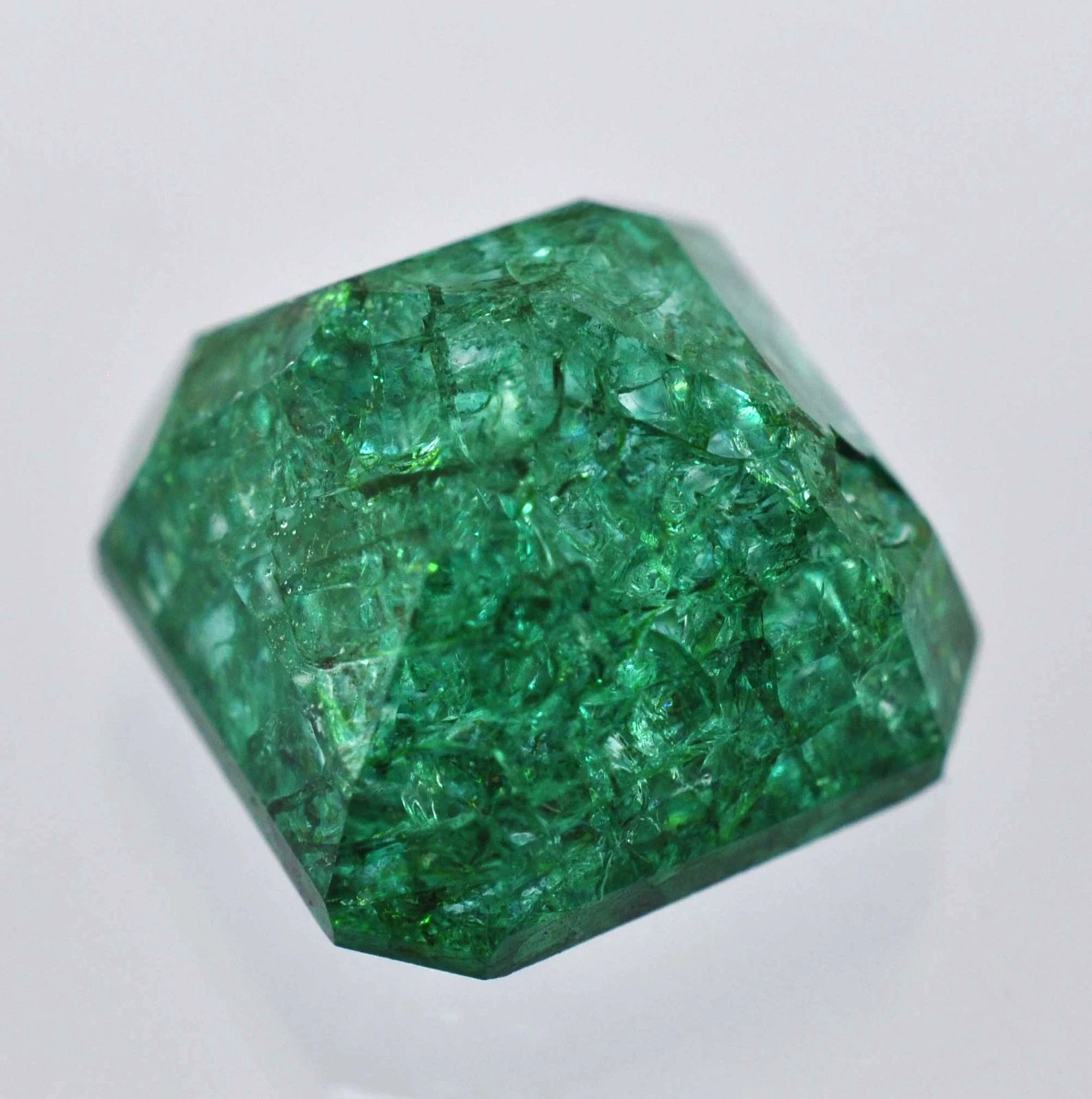 Natural 11.45 Ct Zambian Green Emerald GIE Certified Asscher Cut Loose Gemstone