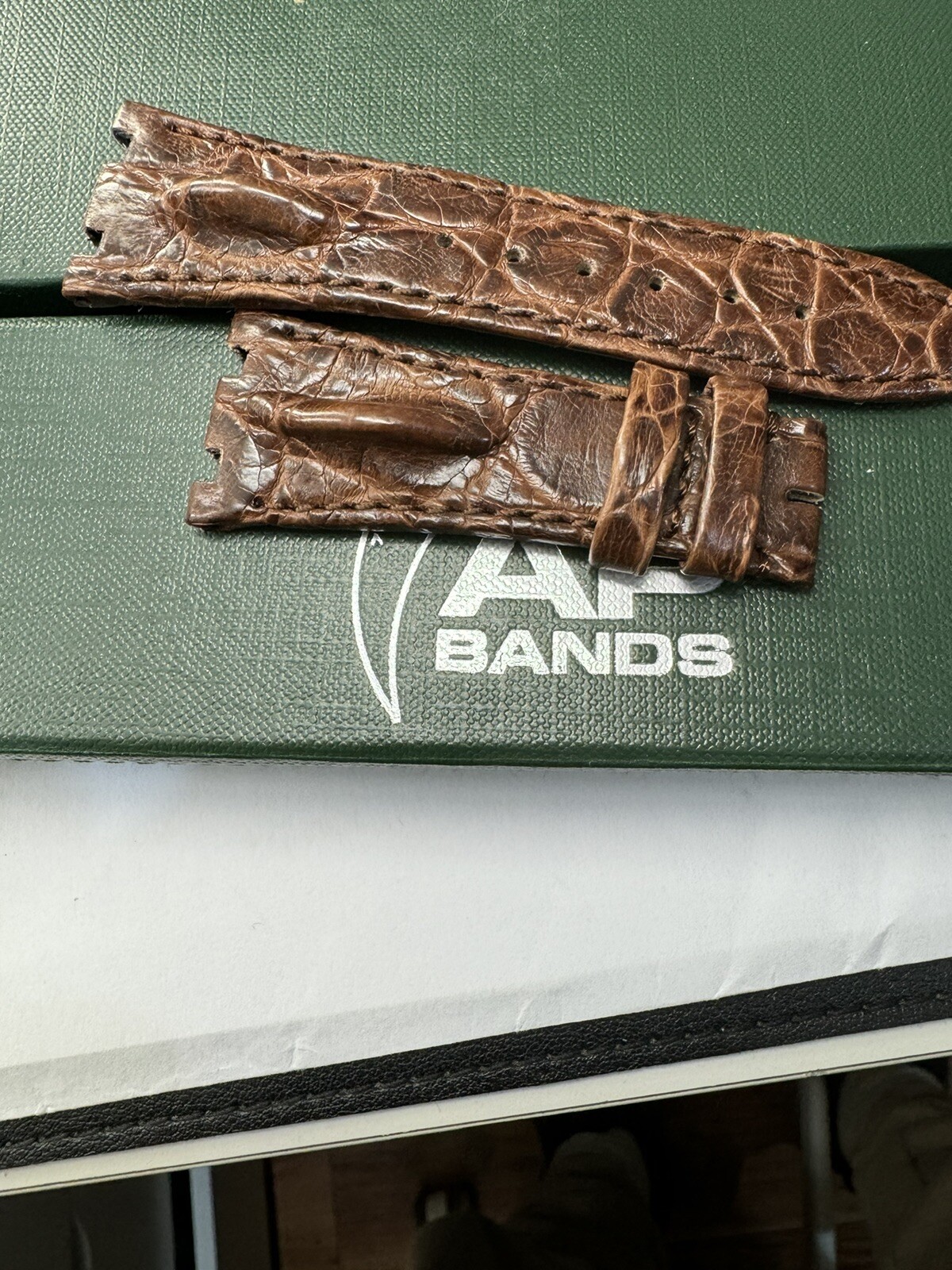 Audemars Piguet AP BAND Watch Strap Hornback Brown Alligator 26 x 18 New in Box