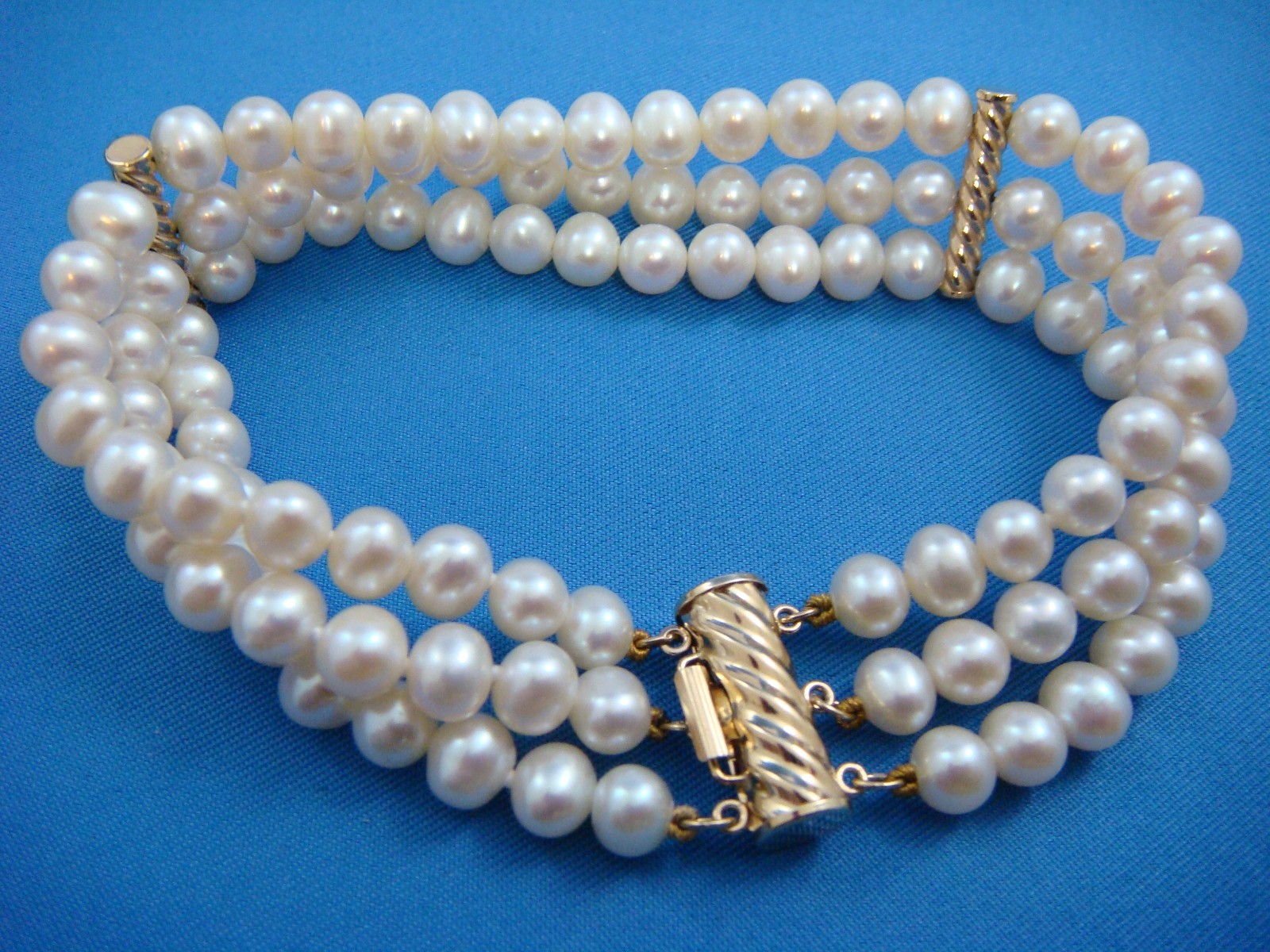 3 ROW GENUINE 6MM PEARLS AND 14K YELLOW GOLD LADIES BRACELET 7.5 INCH LONG