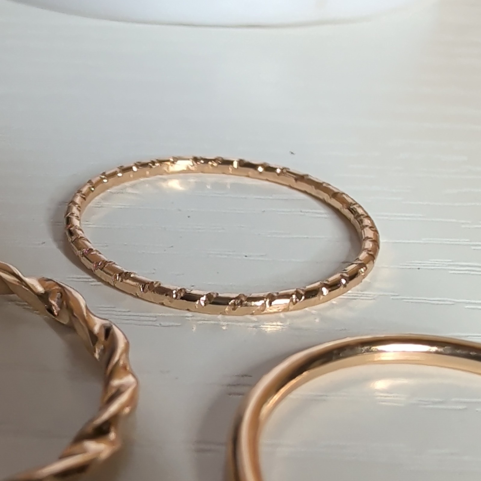 3-Piece Gold Tone Metal Stackable Band Ring Set Size 7.75 w/ Leaf Charm