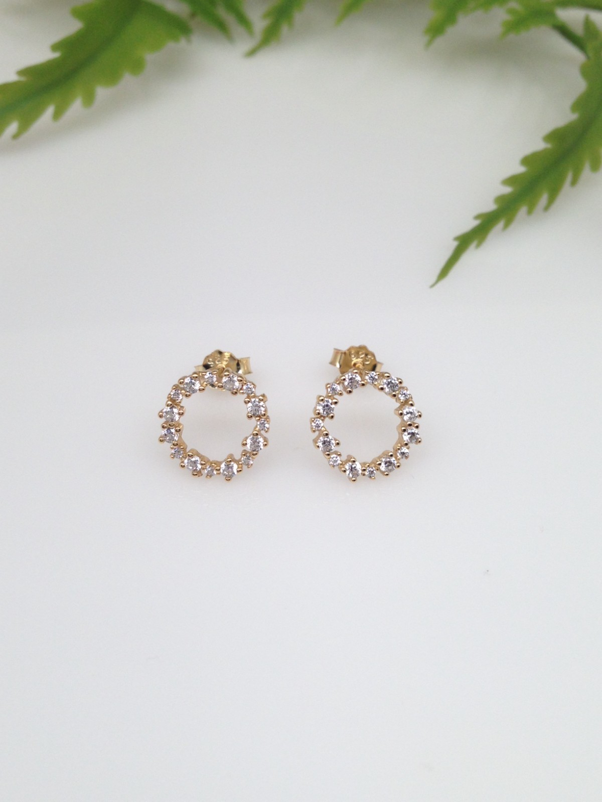 925 Sterling Silver CZ Gold Circle Stud Earrings Women Girls Tiny Studs 9.5mm