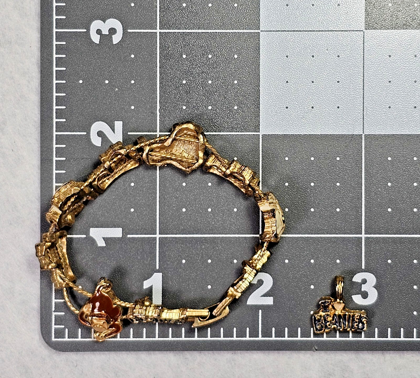 VTG I Love Beanies Pendant & 6 Inch Bracelet Set Gold Tone & Enamel