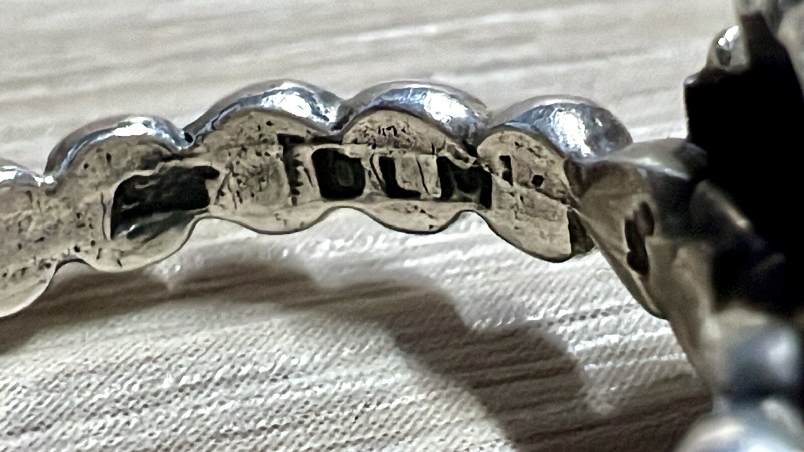 Designer Dian Malouf Sterling Silver Beaded Shank Cross Eternity Ring, Size 6.5