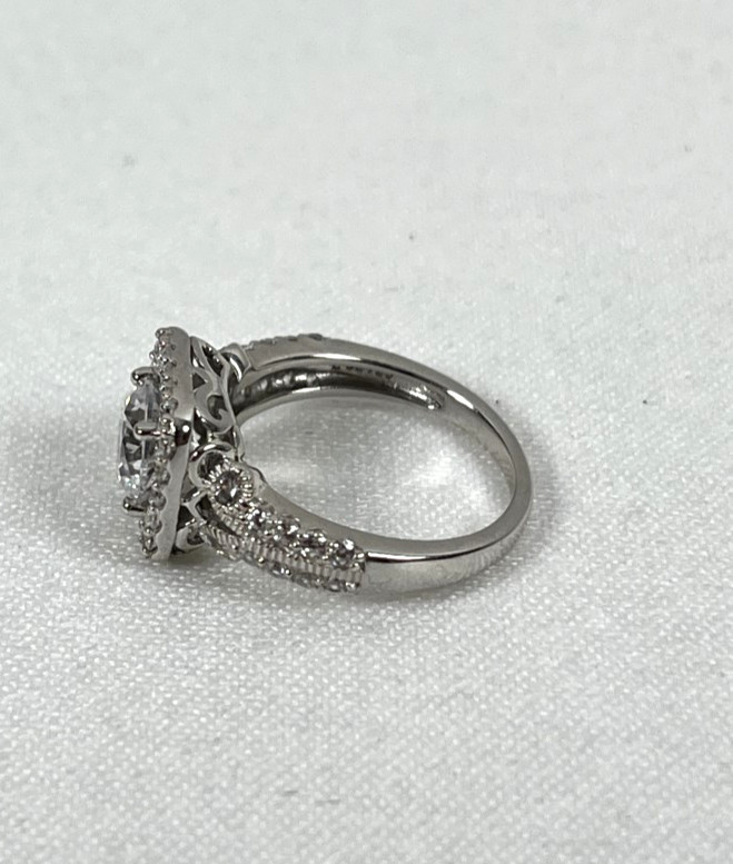 Fuzion Creations Sterling Silver 925 CZ Custer Ring Size 6 Signed FC Vietnam