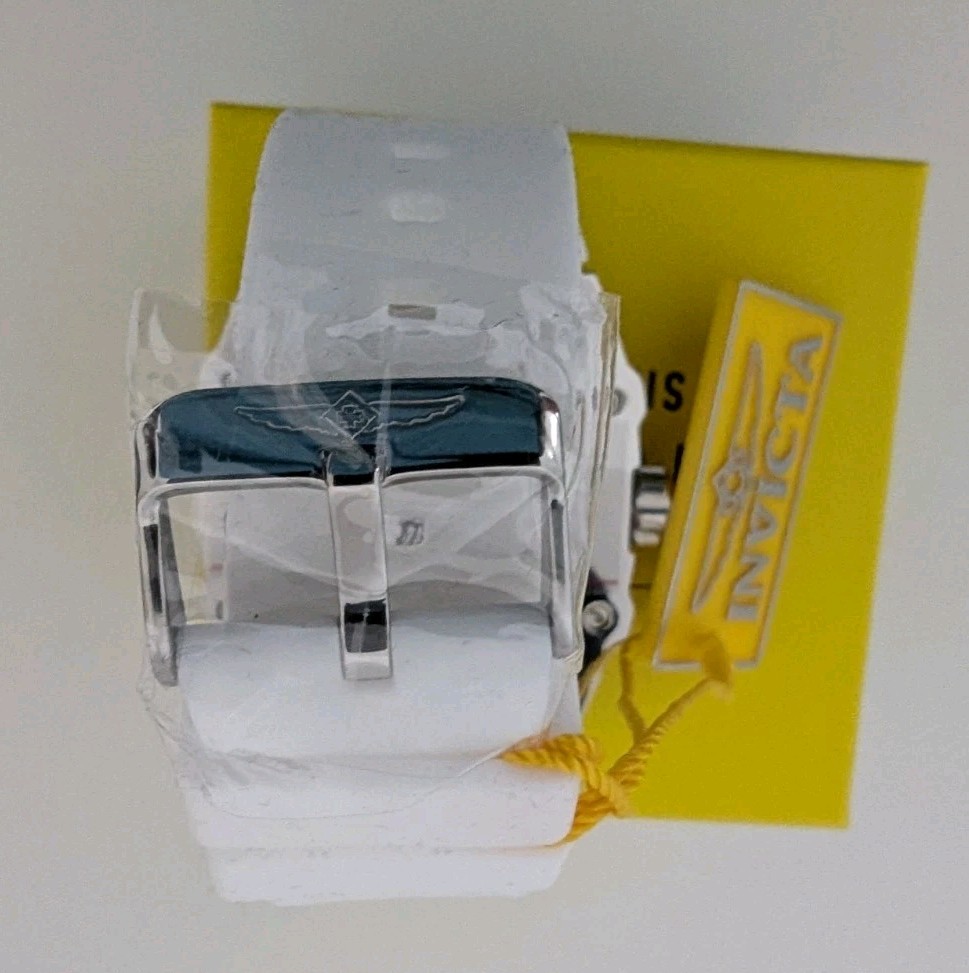 Invicta Racing Cyclone Watch 48.5mm White 48447/Invicta Iced Out Cuban Chain