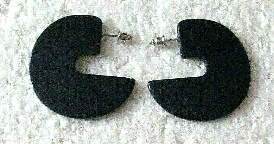 C-Shape Different Style Stud Earrings You Choose Favorite