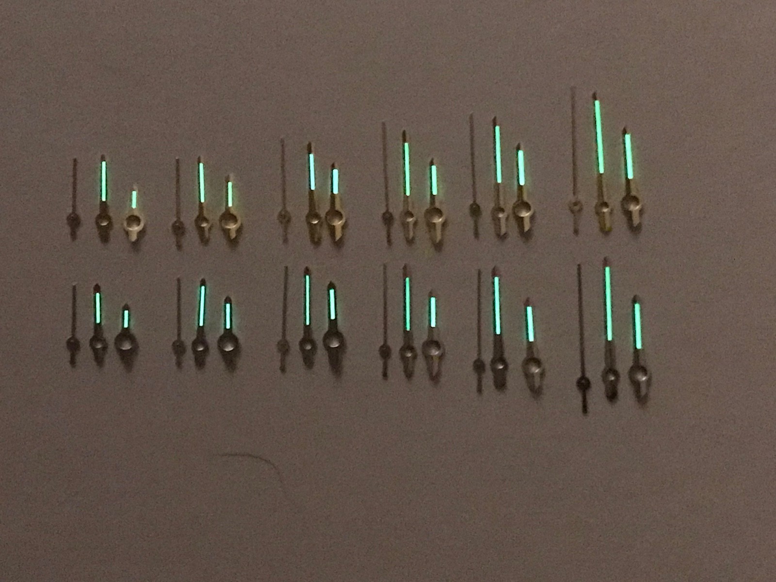 New 1 set Hour Minute Second Hands Watch Gold & Silver Green Lume 120/70/20