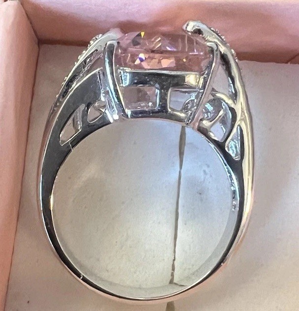 Premier Designs Paradise Pink Ice Ring, Silver Setting/Band Size 7, Retired