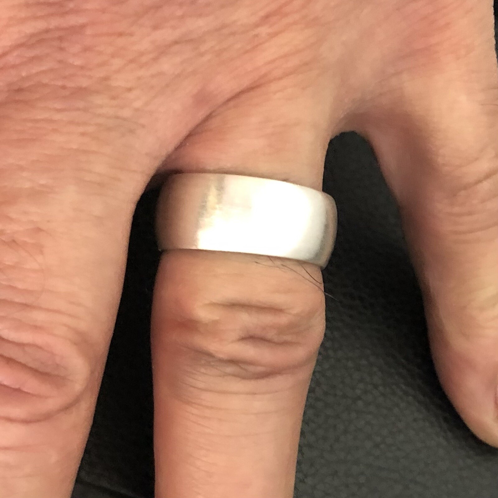 MJG STERLING SILVER PLAIN WEDDING RING BAND. SIZE 10