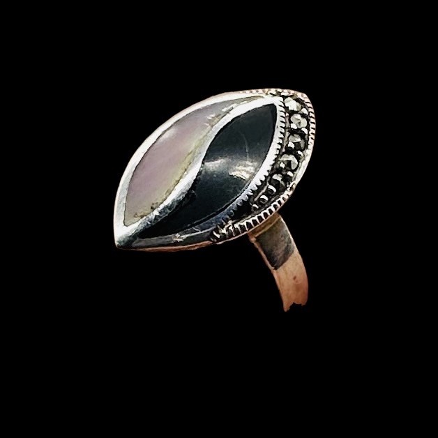 Onyx Mother of Pearl Marcasite Sterling Silver Ring | 7 | Blue, White, Silver |