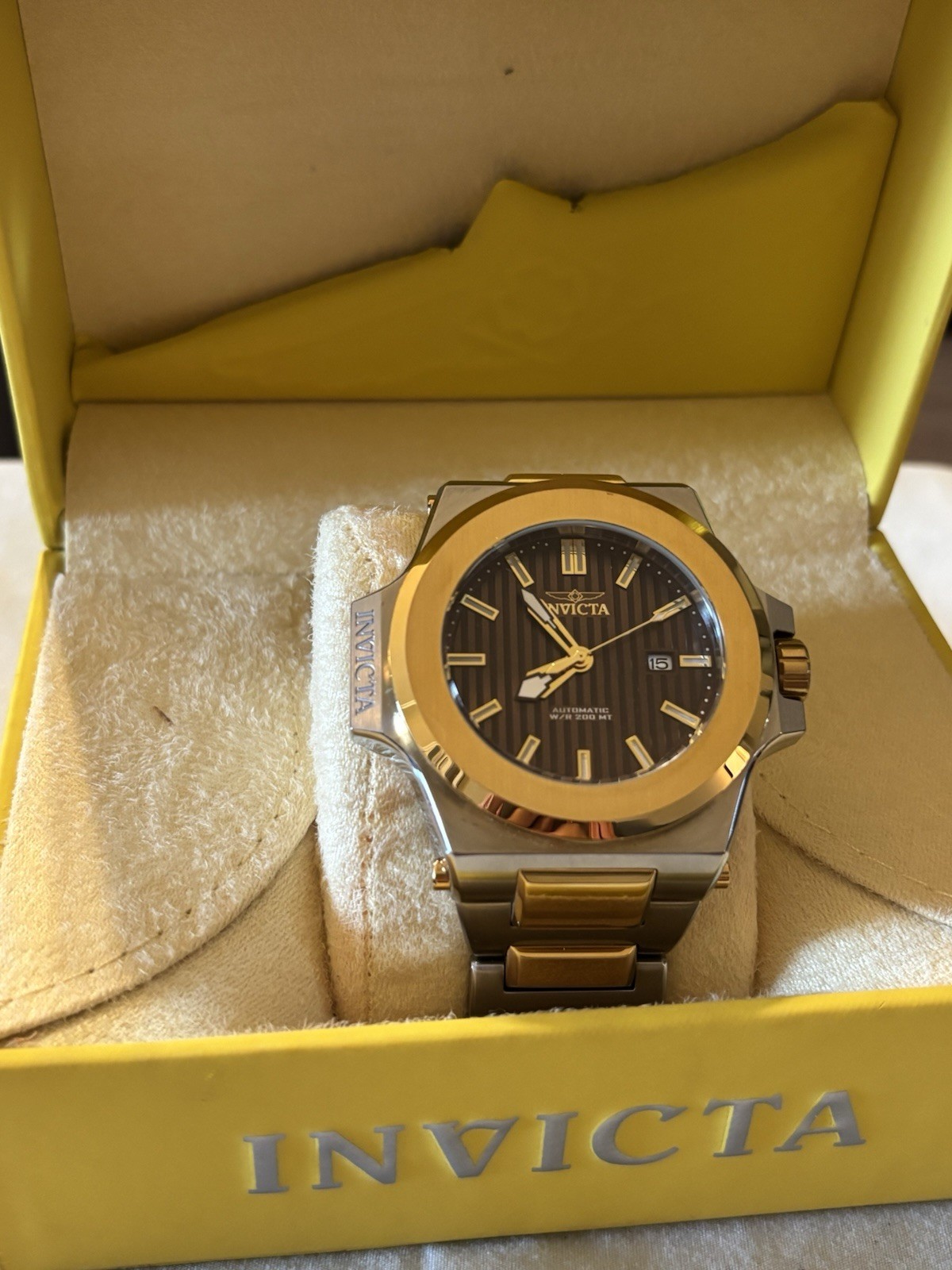 Invicta Akula Men’s Automatic Watch model 30195