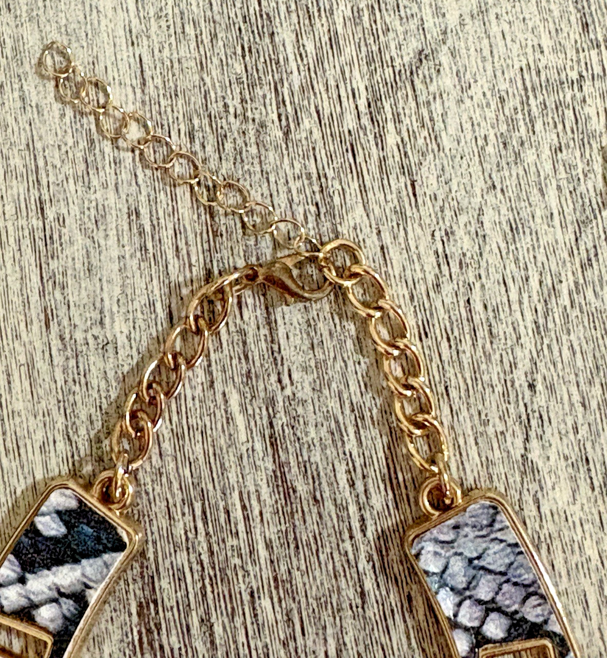 Snake Skin Animal Gold Tone Necklace Bracelet Earrings 3PC Set Brand New 18-20″